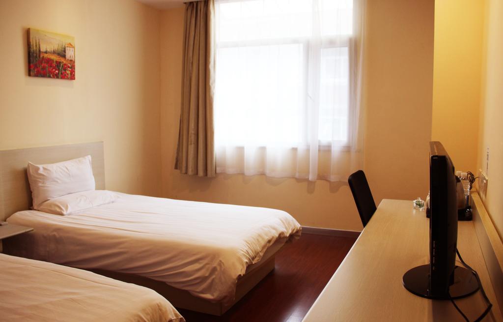 Hanting Express Shenyang Longemont Square Room photo
